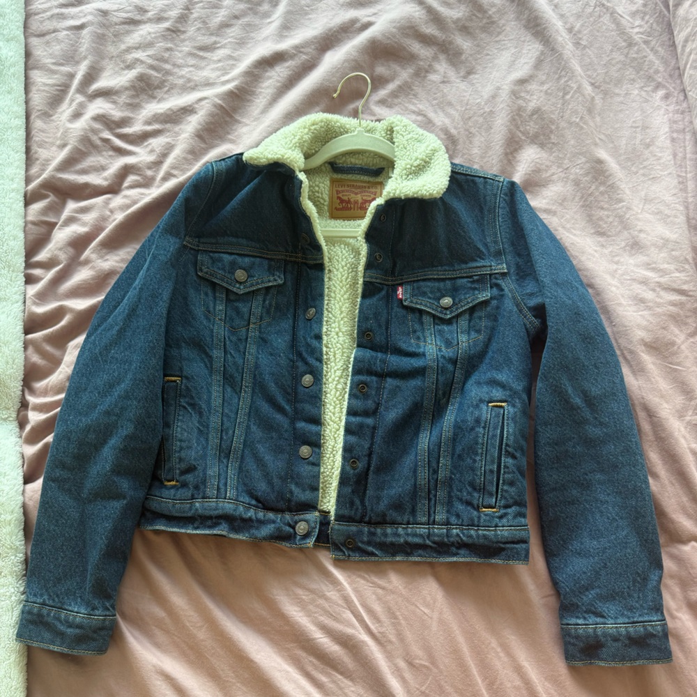Levi's Blue Denim Jacket with White Sherpa Lining